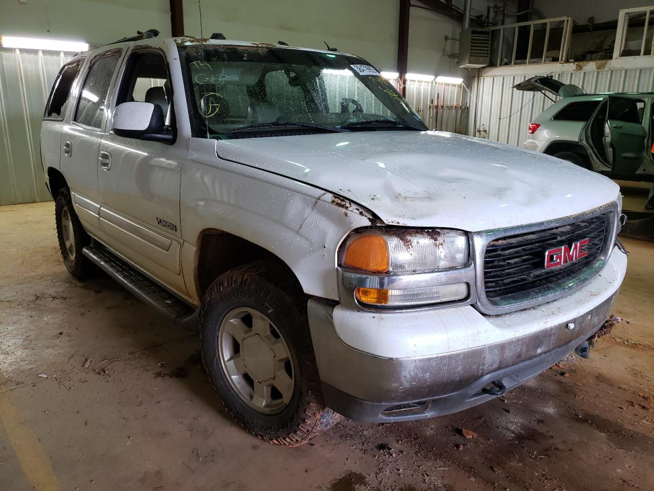 Photo 1 from auction – 2005 GMC YUKON with VIN 1GKEC13T45R227482