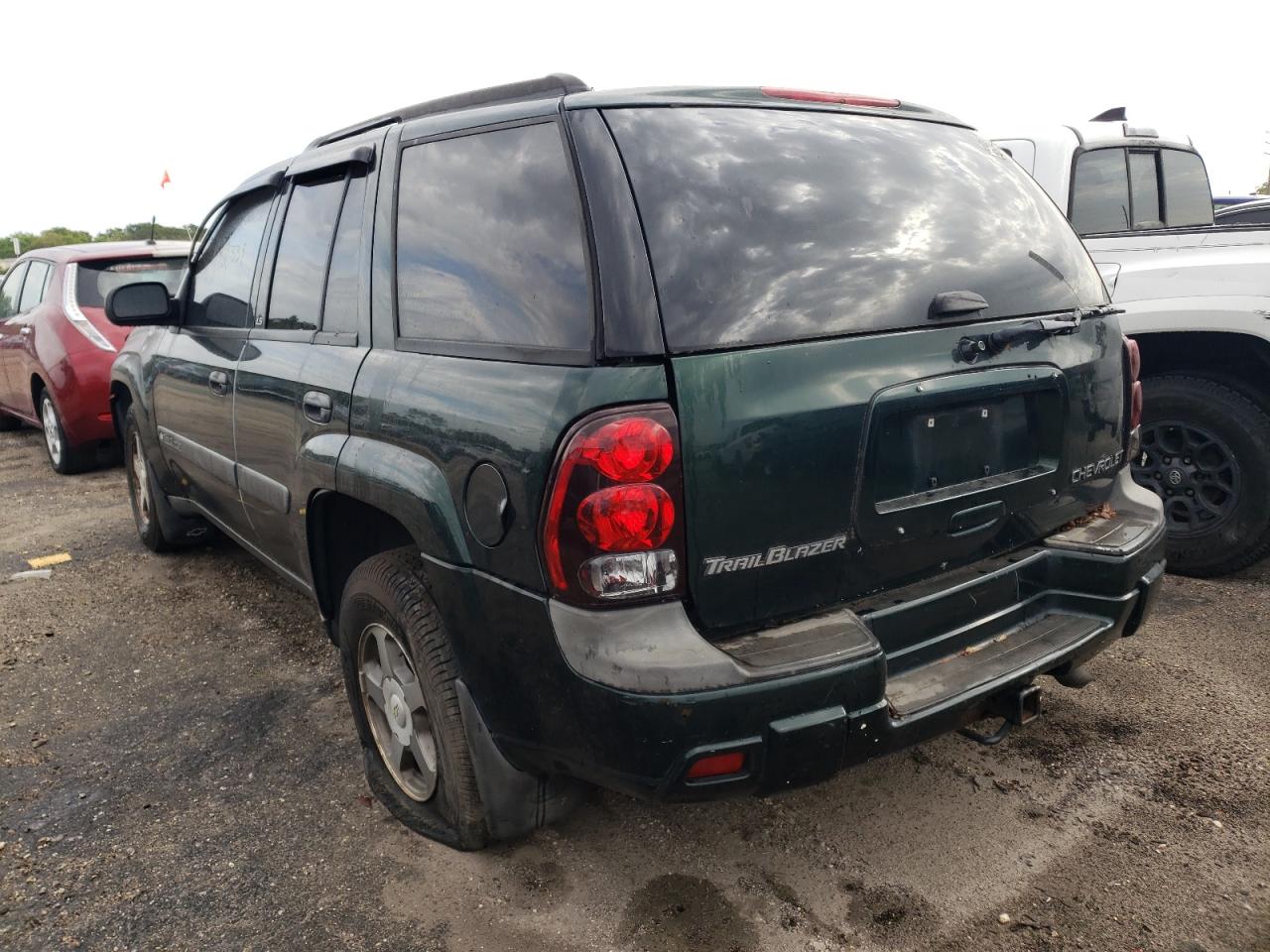 Photo 3 from auction – 2004 CHEVROLET TRAILBLAZE with VIN 1GNDT13S142388143