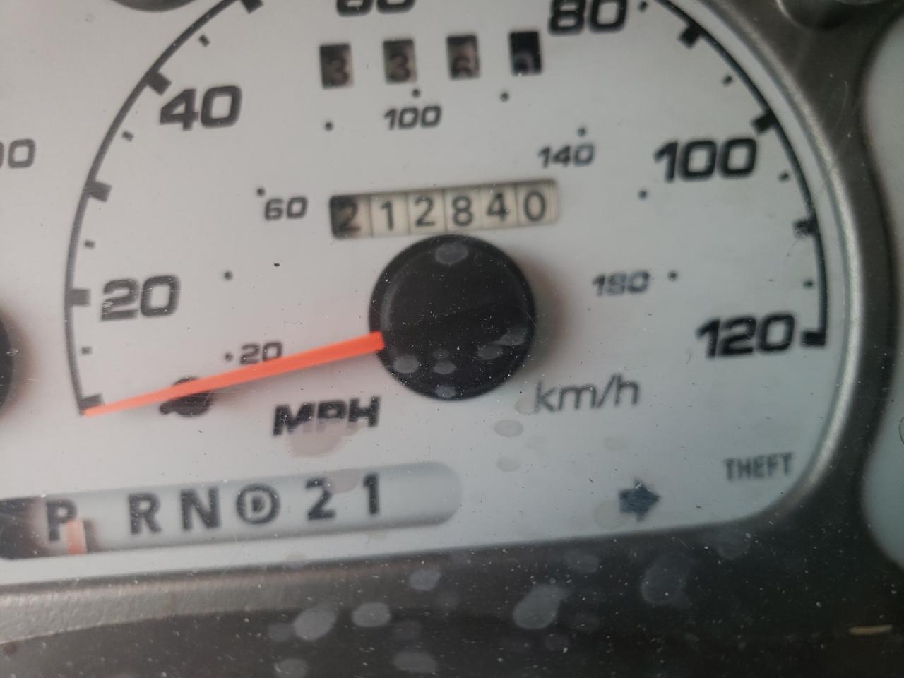 Photo 8 from auction – 2001 FORD EXPLORER S with VIN 1FMZU77E61UB32062