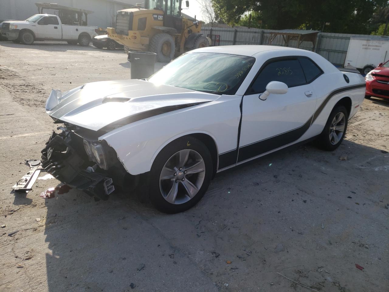 Photo 2 from auction – 2019 DODGE CHALLENGER with VIN 2C3CDZAG3KH669481