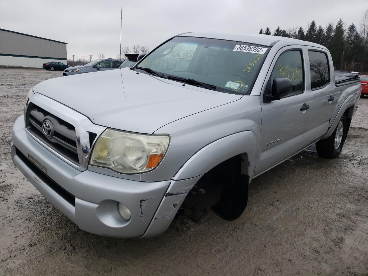 Photo 2 from auction – 2010 TOYOTA TACOMA DOU with VIN 3TMLU4EN2AM052547