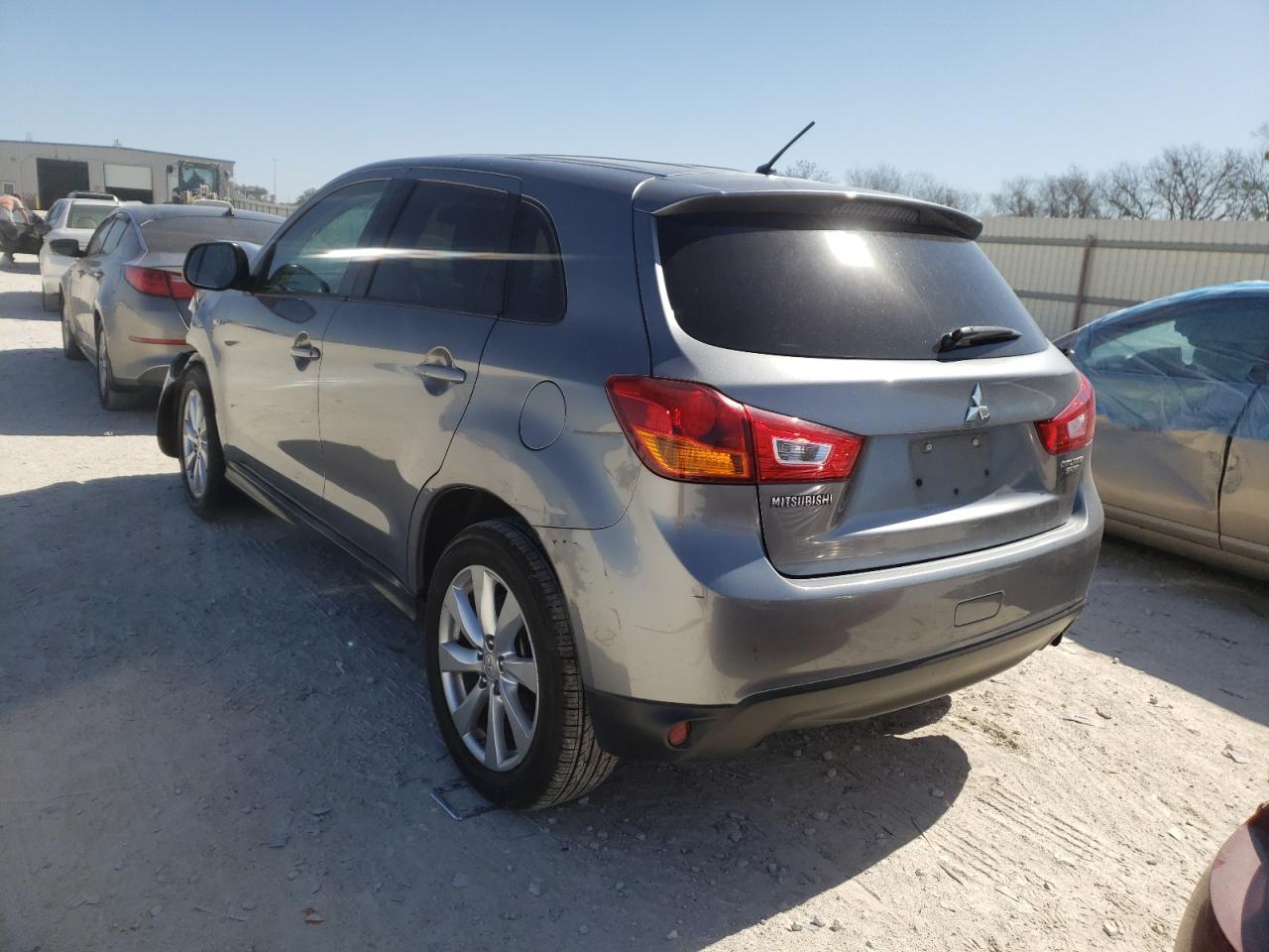 Foto 3 de la subasta – 2015 MITSUBISHI OUTLANDER con VIN 4A4AP3AU8FE053472