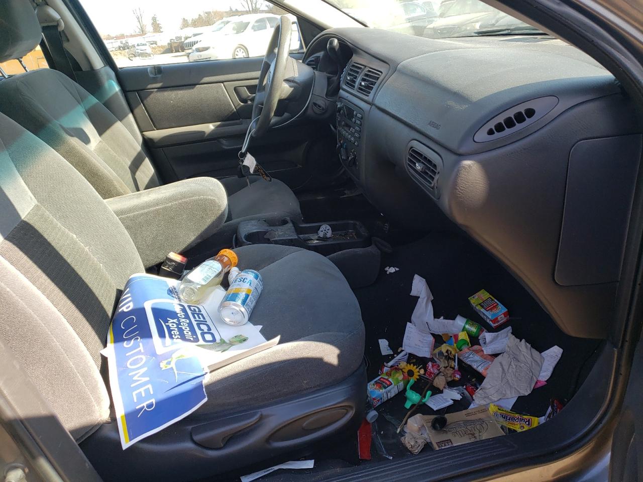 Photo 5 from auction – 2004 FORD TAURUS SE with VIN 1FAFP53UX4G157085