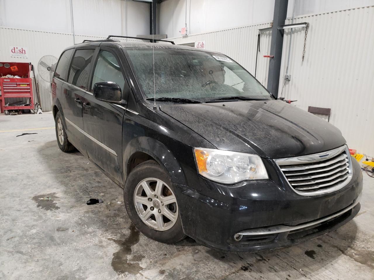 Photo 1 from auction – 2012 CHRYSLER TOWN & COU with VIN 2C4RC1BG5CR116447