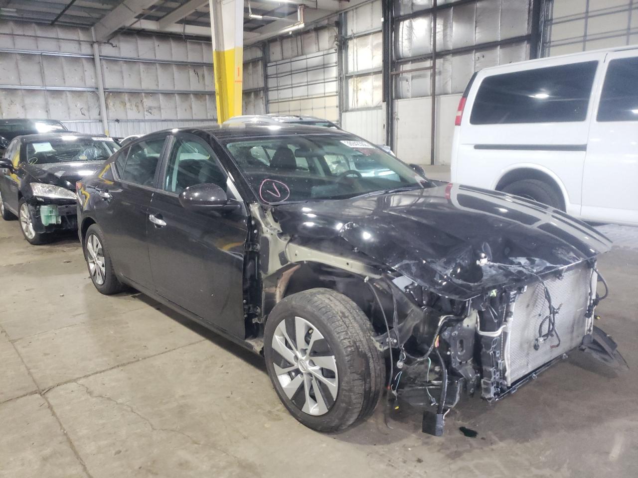 Photo 1 from auction – 2019 NISSAN ALTIMA S with VIN 1N4BL4BV3KC133892