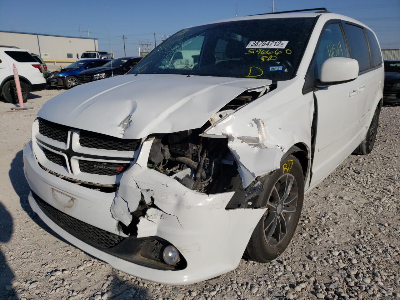 Photo 2 from auction – 2017 DODGE GRAND CARA with VIN 2C4RDGEG0HR596660