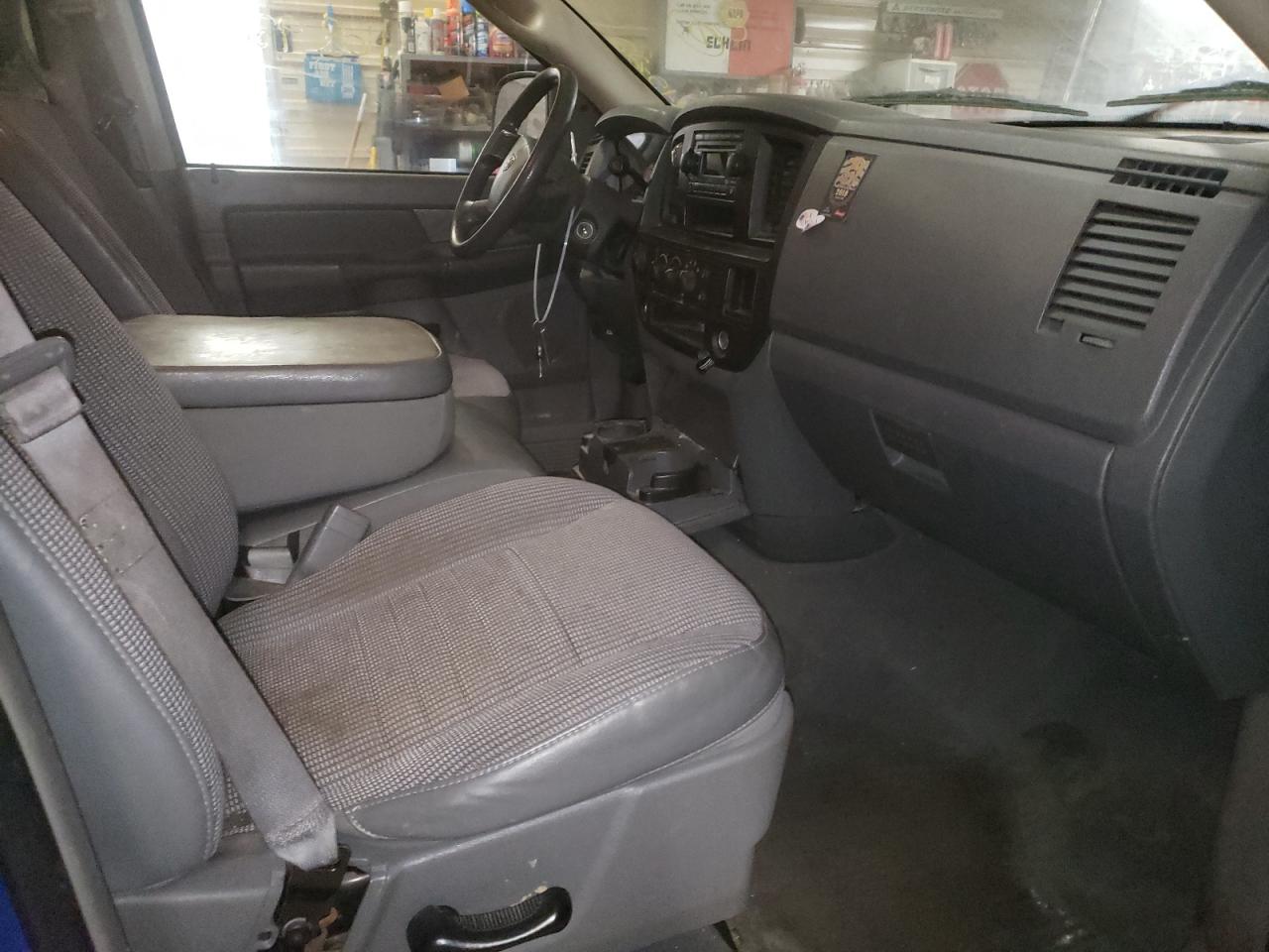 Photo 5 from auction – 2008 DODGE RAM 1500 S with VIN 1D7HU18N68S583726