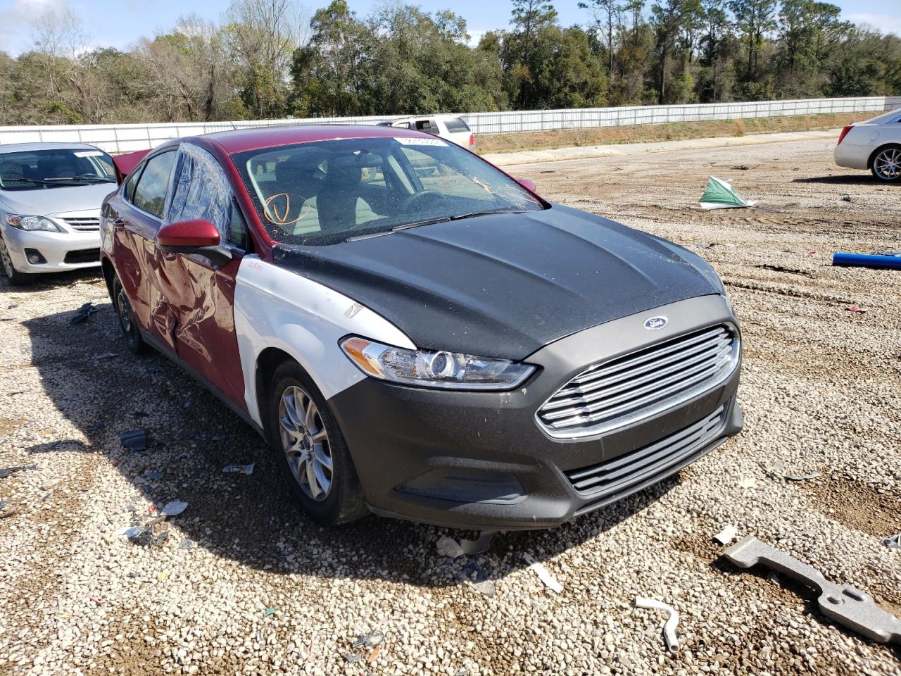 Photo 1 from auction – 2015 FORD FUSION S with VIN 3FA6P0G71FR261452