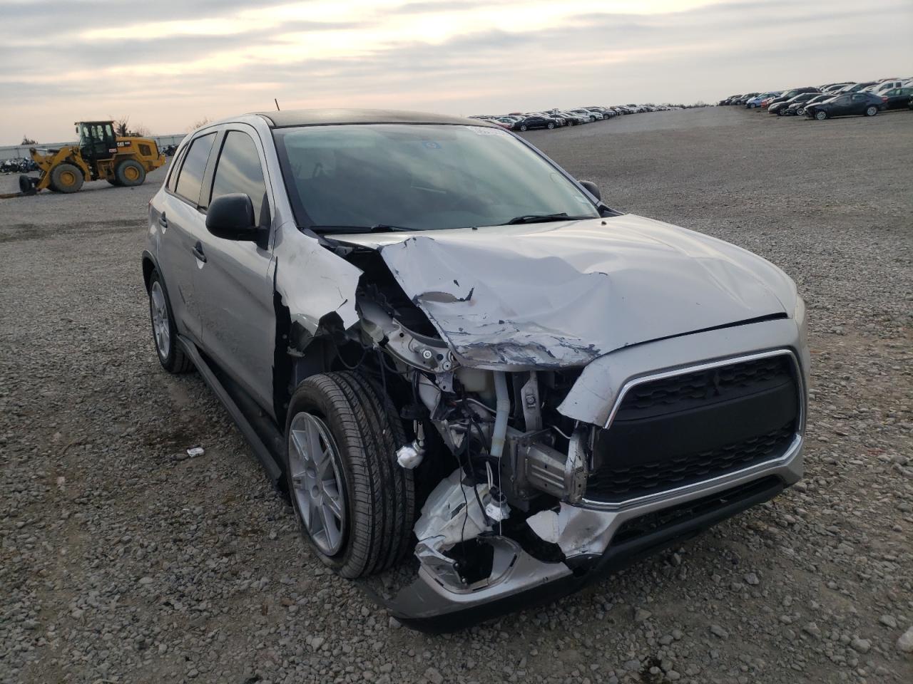 MITSUBISHI OUTLANDER 2015 with VIN 4A4AP3AU4FE021277 - Photo from auction