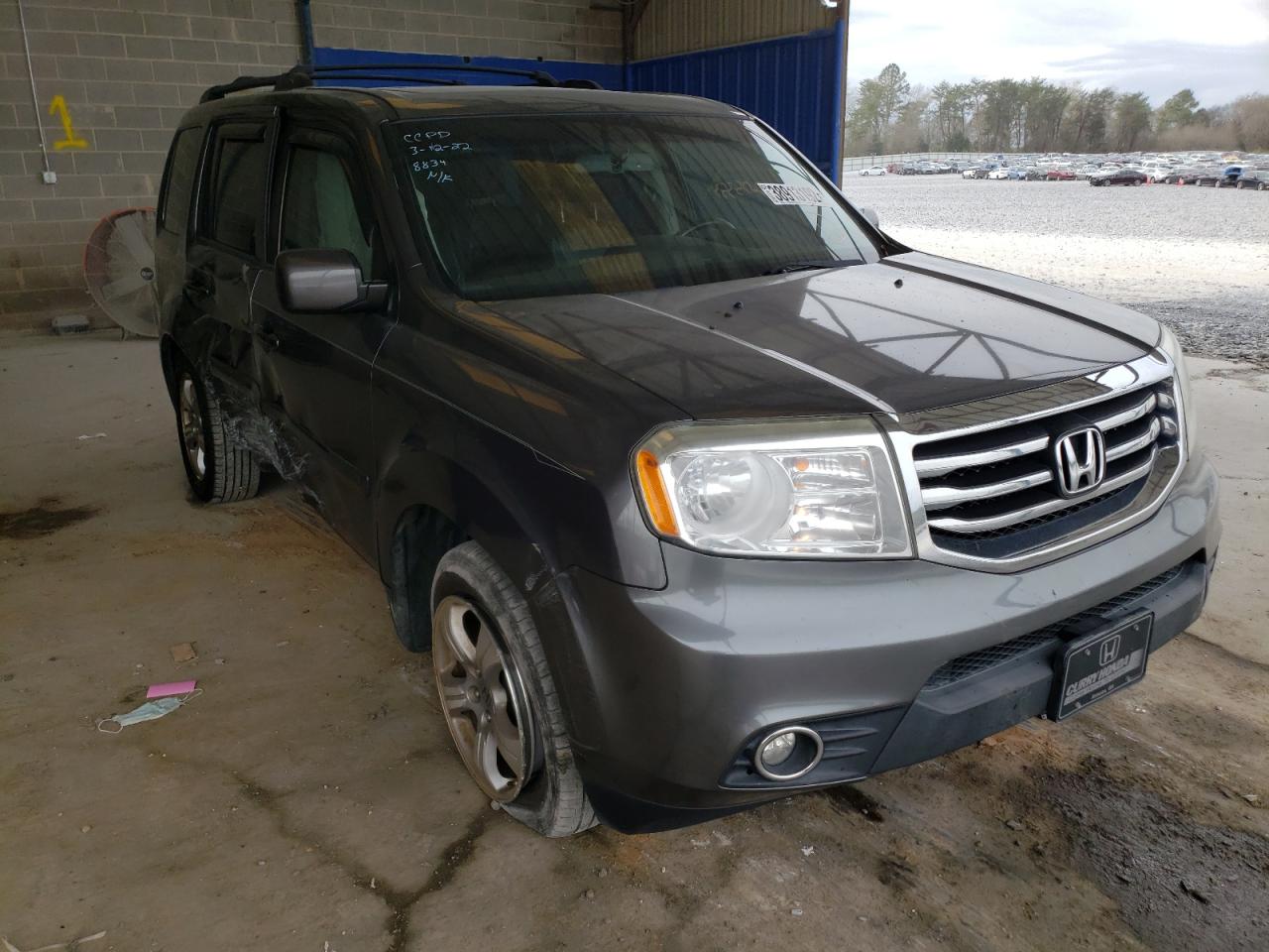 HONDA PILOT EXLN 2012 with VIN 5FNYF3H77CB008834 - Photo from auction
