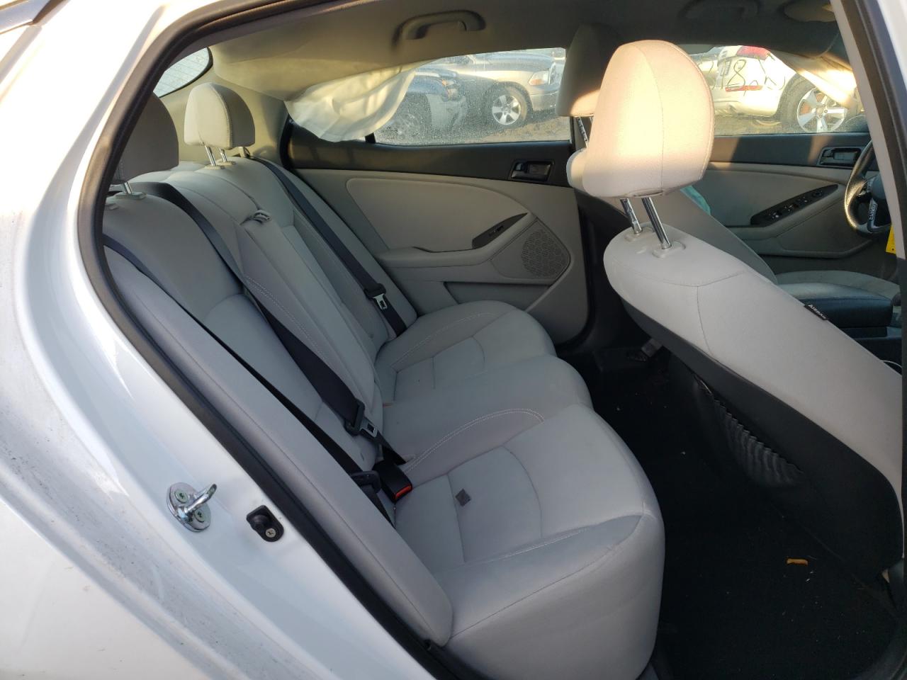 Photo 6 from auction – 2013 KIA OPTIMA LX with VIN KNAGM4A72D5434531