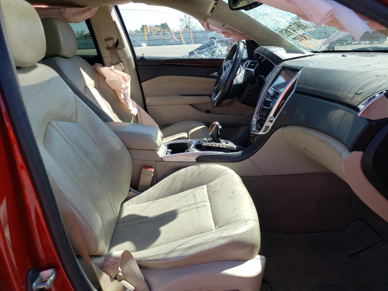 Photo 5 from auction – 2013 CADILLAC SRX with VIN 3GYFNDE37DS514023