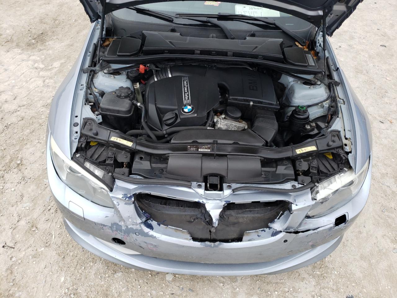 Photo 7 from auction – 2011 BMW 335 I with VIN WBADX7C57BE581402