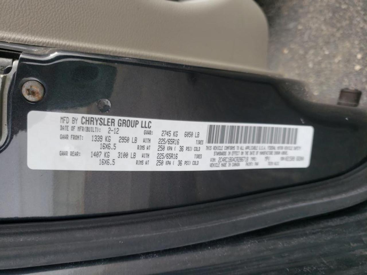 Photo 10 from auction – 2012 CHRYSLER TOWN & COU with VIN 2C4RC1BG4CR286718