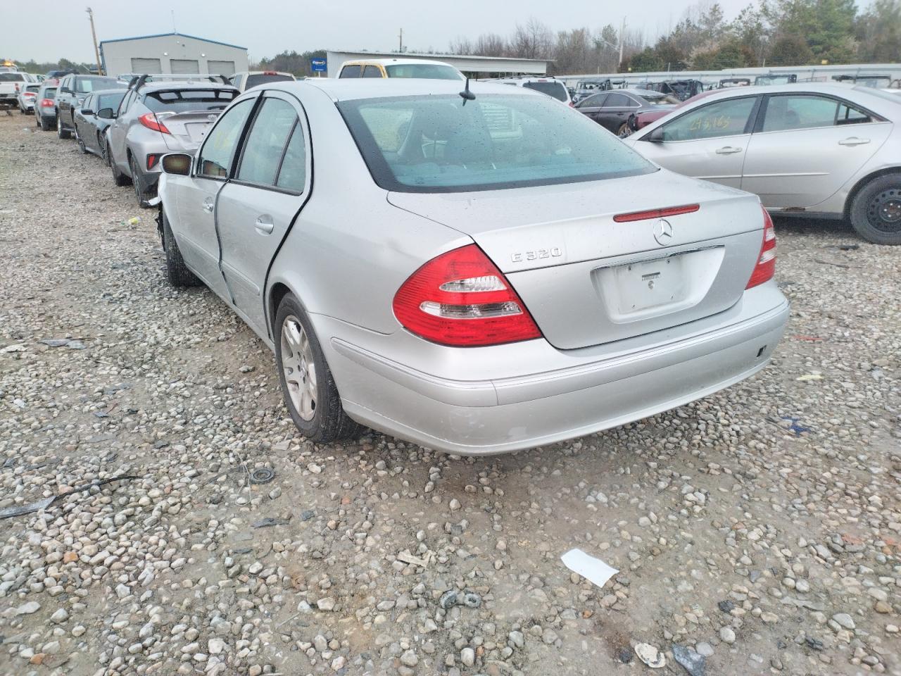 Photo 3 from auction – 2003 MERCEDES-BENZ E 320 with VIN WDBUF65J43A338406