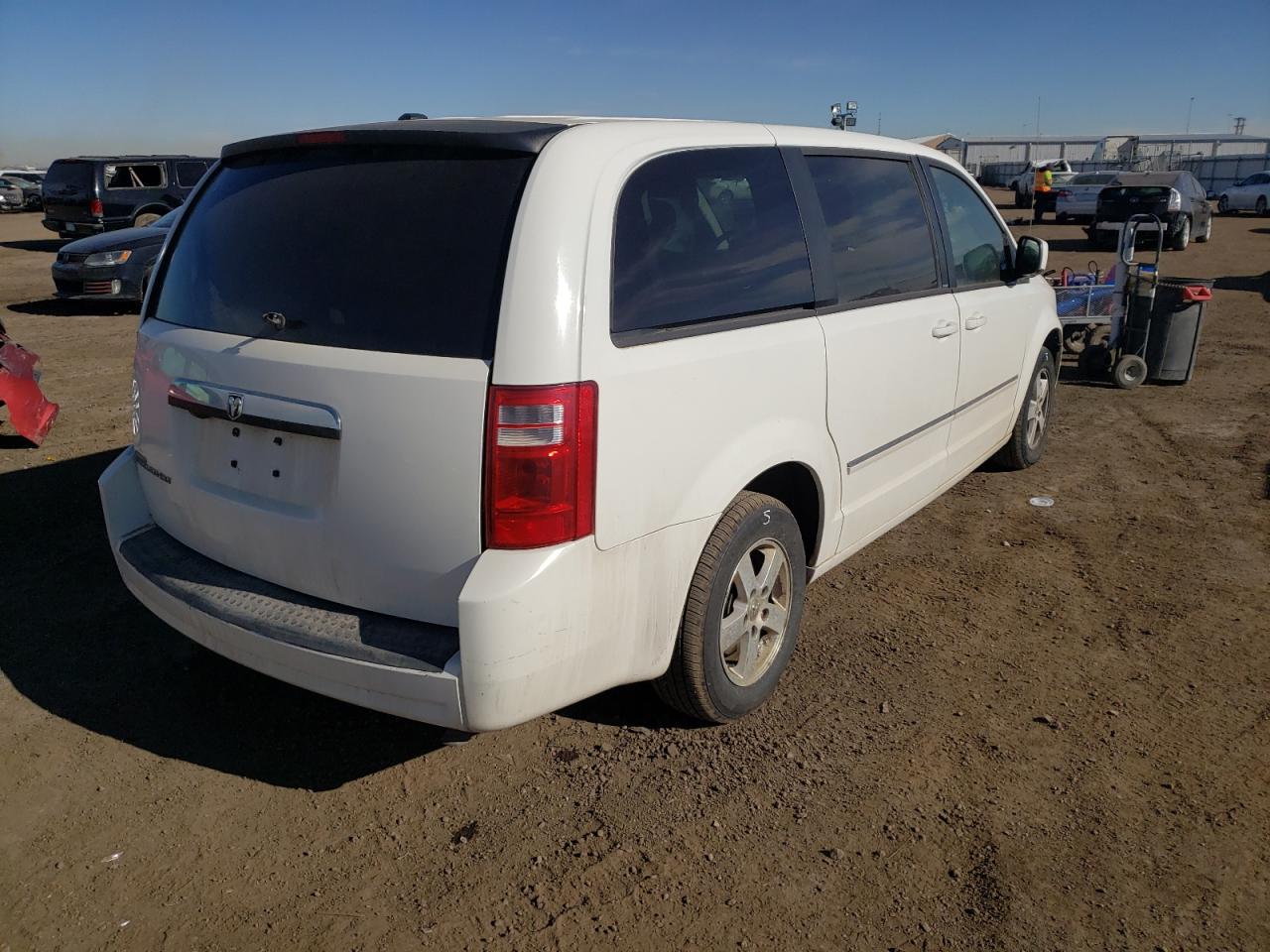 Photo 4 from auction – 2008 DODGE GRAND CARA with VIN 2D8HN54P68R831207