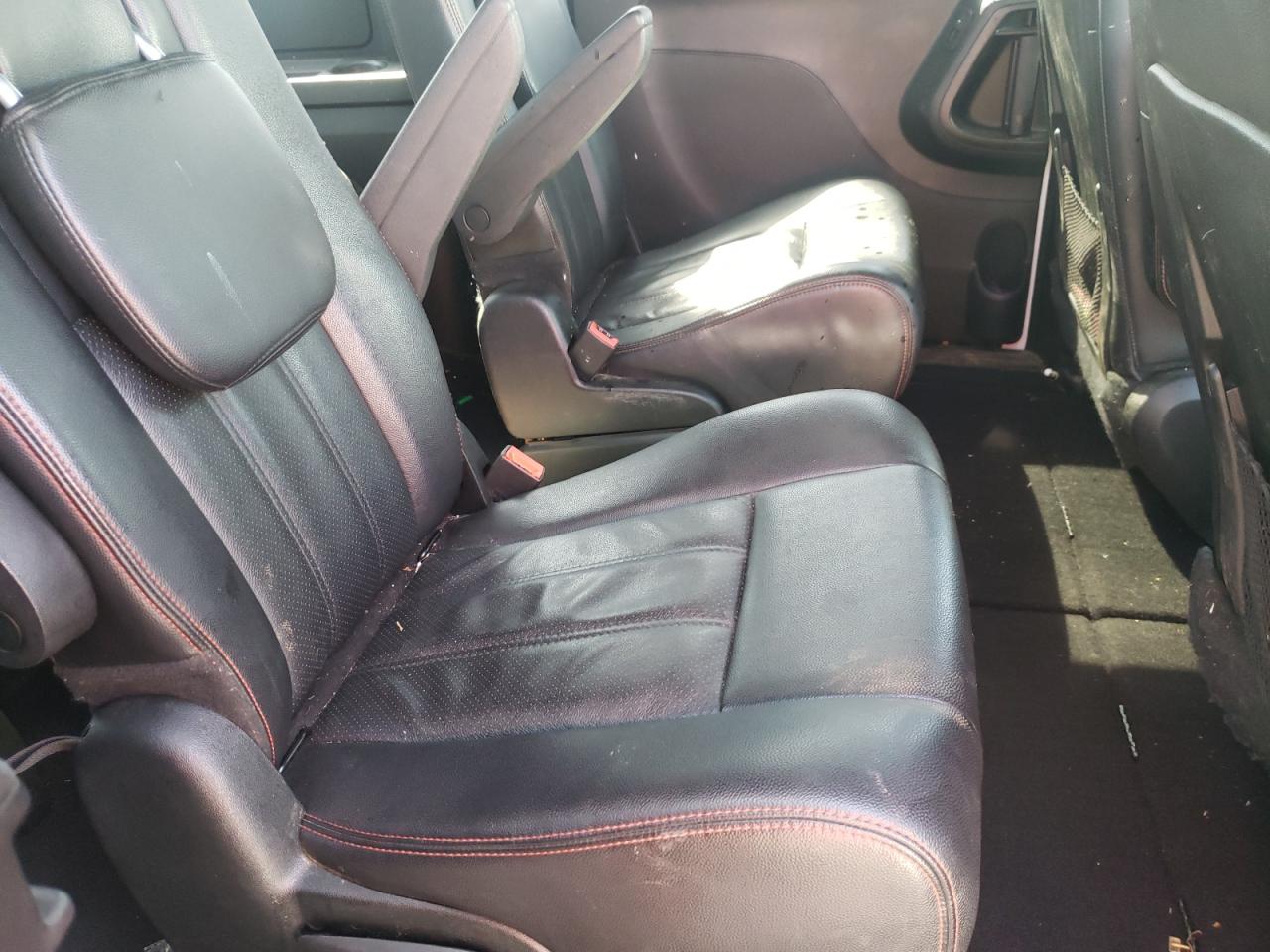 Photo 6 from auction – 2018 DODGE GRAND CARA with VIN 2C4RDGEG9JR346453