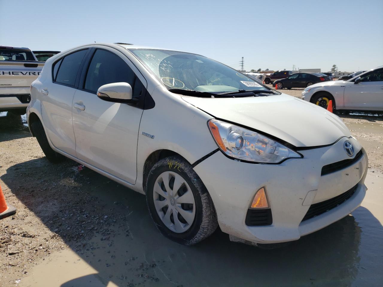 Photo 1 from auction – 2014 TOYOTA PRIUS C with VIN JTDKDTB31E1068007