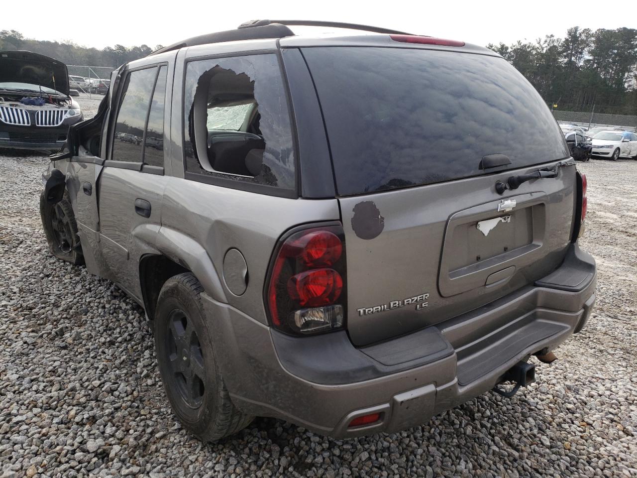 Photo 3 from auction – 2006 CHEVROLET TRAILBLAZE with VIN 1GNDS13S562155596