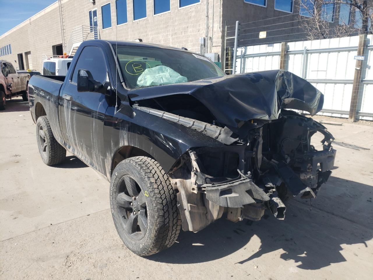RAM 1500 ST 2015 with VIN 3C6JR7AT8FG560260 - Photo from auction