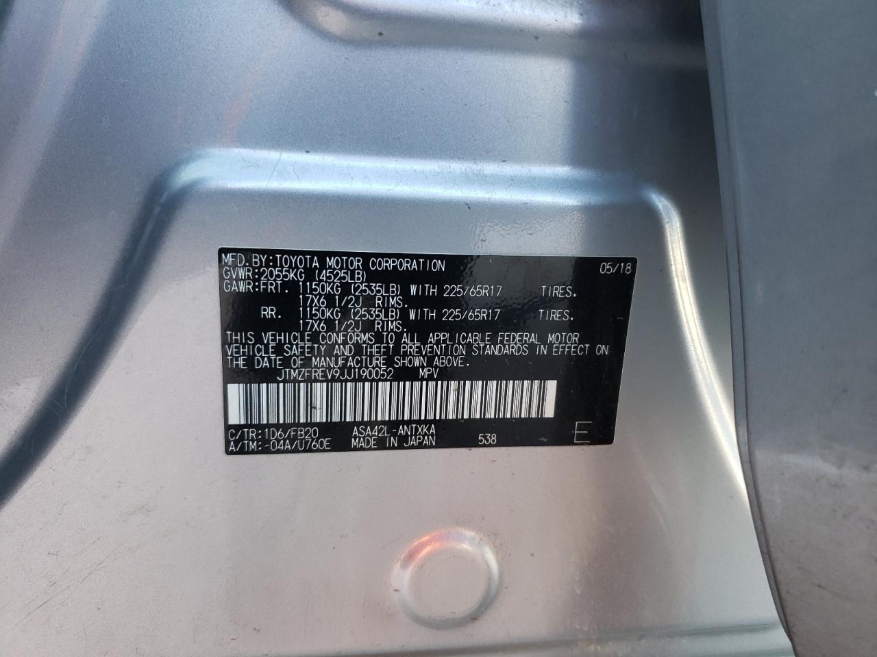 Photo 10 from auction – 2018 TOYOTA RAV4 LE with VIN JTMZFREV9JJ190052