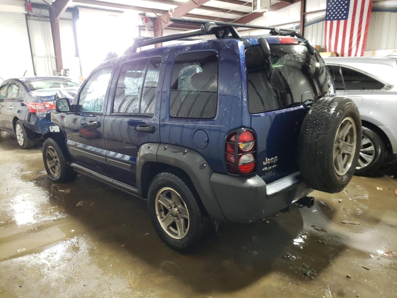 Photo 3 from auction – 2005 JEEP LIBERTY RE with VIN 1J4GL38K15W634431