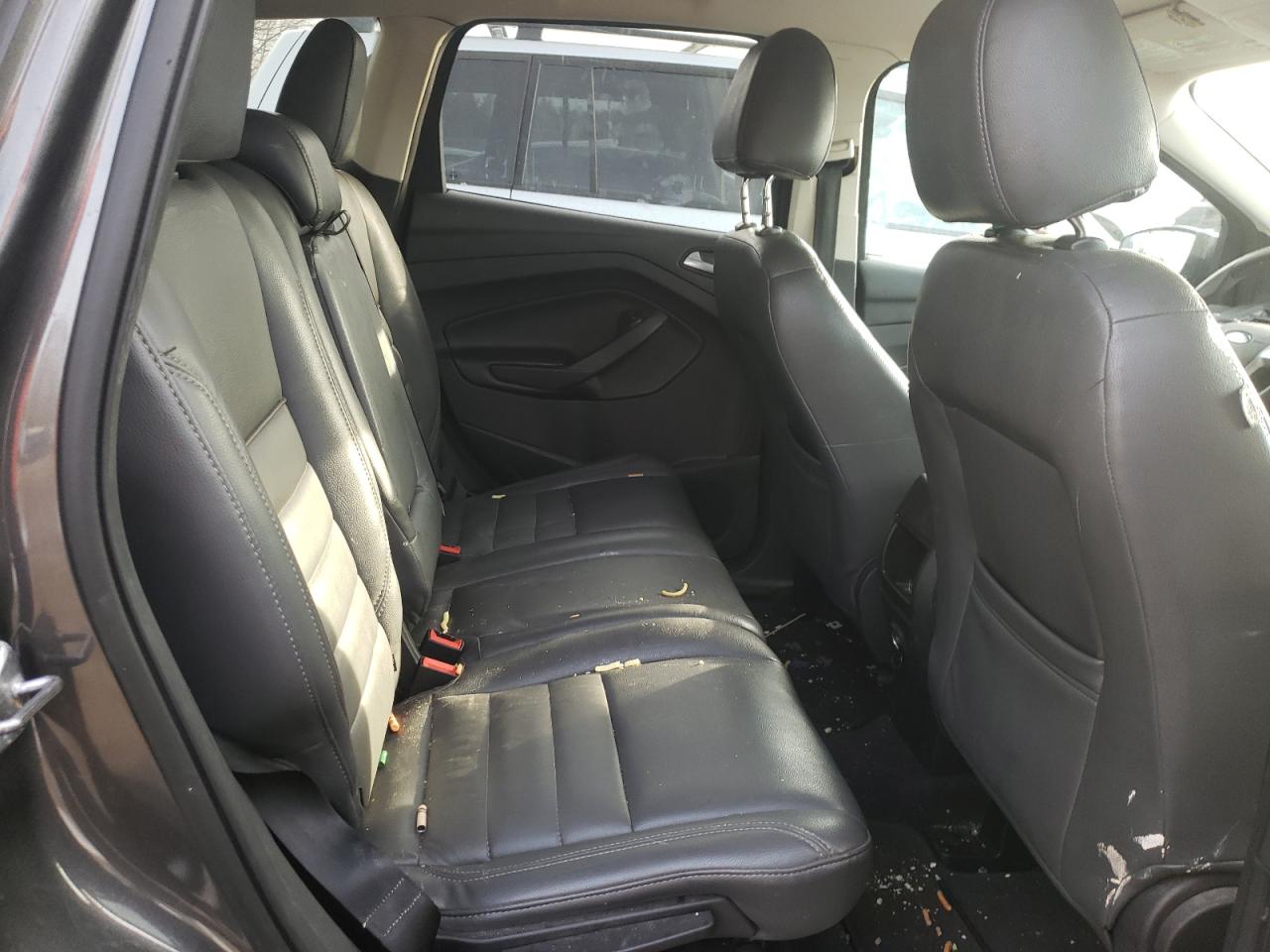 Photo 6 from auction – 2015 FORD ESCAPE SE with VIN 1FMCU9G96FUB08775