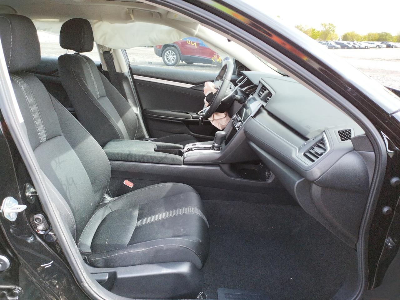 Photo 5 from auction – 2016 HONDA CIVIC EX with VIN 2HGFC2F70GH571657