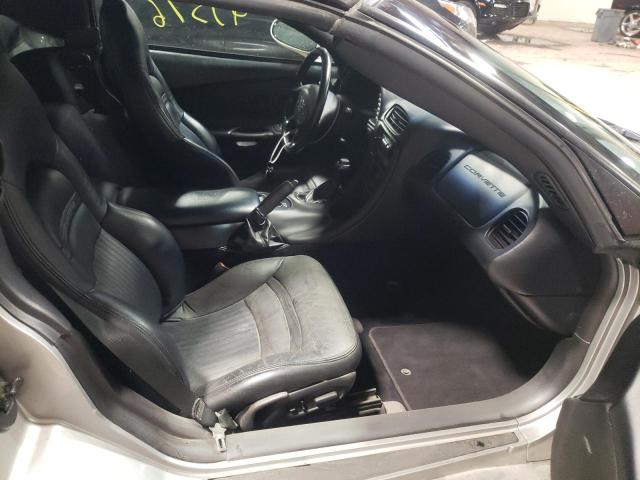 Photo 5 from auction – 2004 CHEVROLET CORVETTE with VIN 1G1YY32G745131502