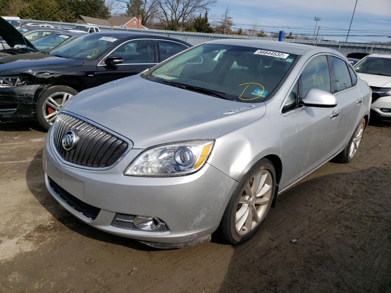 Zdjęcie 2 z aukcji – 2013 BUICK VERANO z VIN 1G4PP5SK1D4107039
