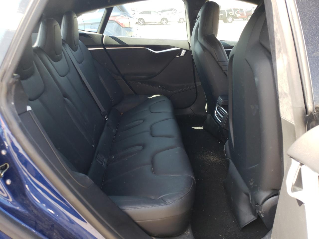 Photo 6 from auction – 2016 TESLA MODEL S with VIN 5YJSA1E22GF129374