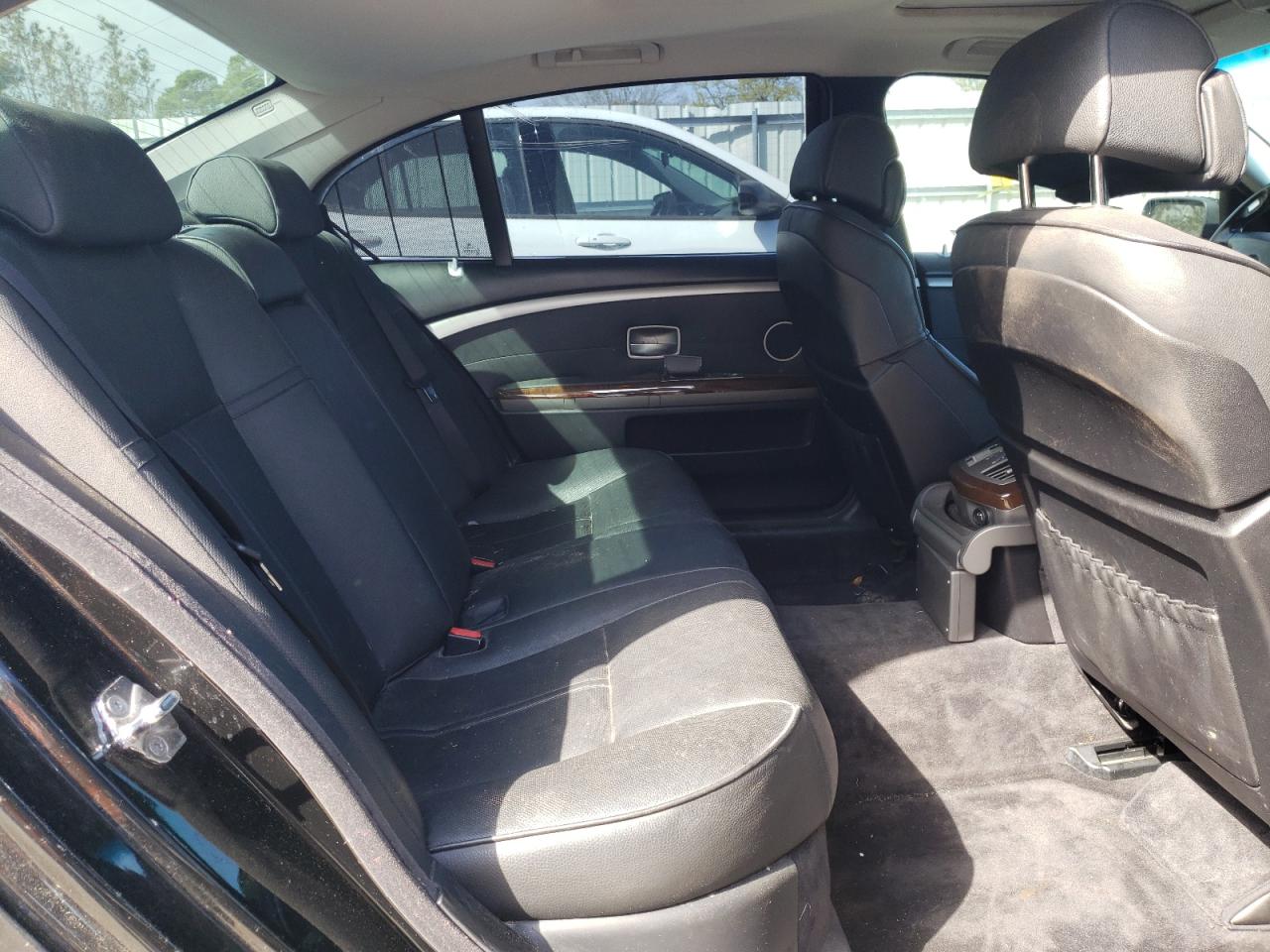 Photo 6 from auction – 2006 BMW 750 LI with VIN WBAHN83536DT38534