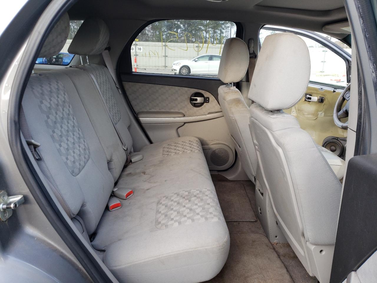 Photo 6 from auction – 2005 CHEVROLET EQUINOX LT with VIN 2CNDL63F456189158