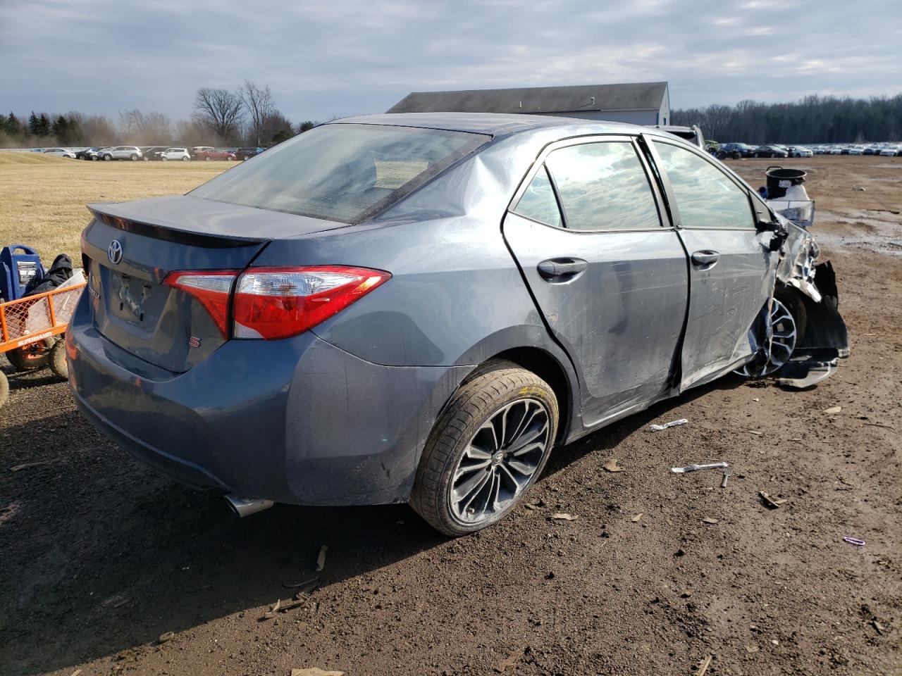 Photo 4 from auction – 2015 TOYOTA COROLLA L with VIN 2T1BURHE8FC256127