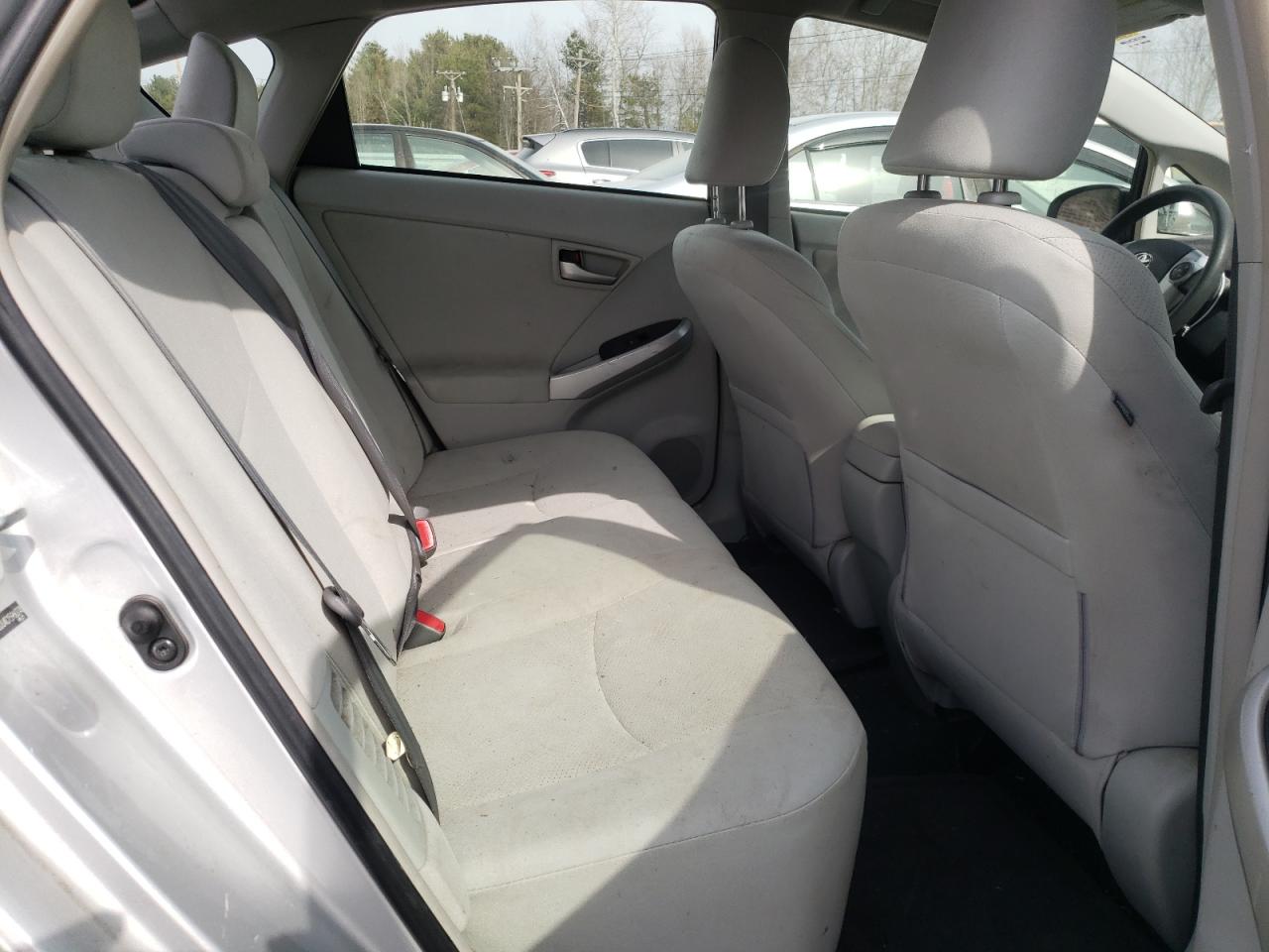 Photo 6 from auction – 2012 TOYOTA PRIUS with VIN JTDKN3DU4C1596074