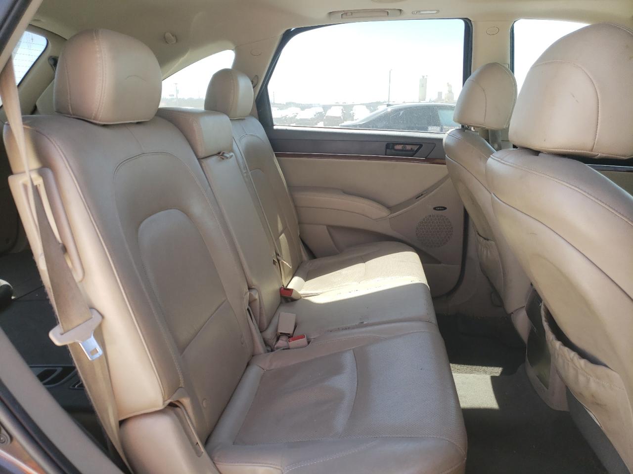 Photo 6 from auction – 2012 HYUNDAI VERACRUZ G with VIN KM8NU4CC8CU182238