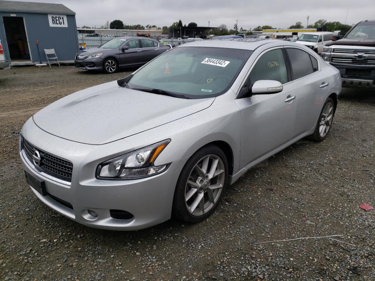 Photo 2 from auction – 2011 NISSAN MAXIMA S with VIN 1N4AA5AP4BC866267