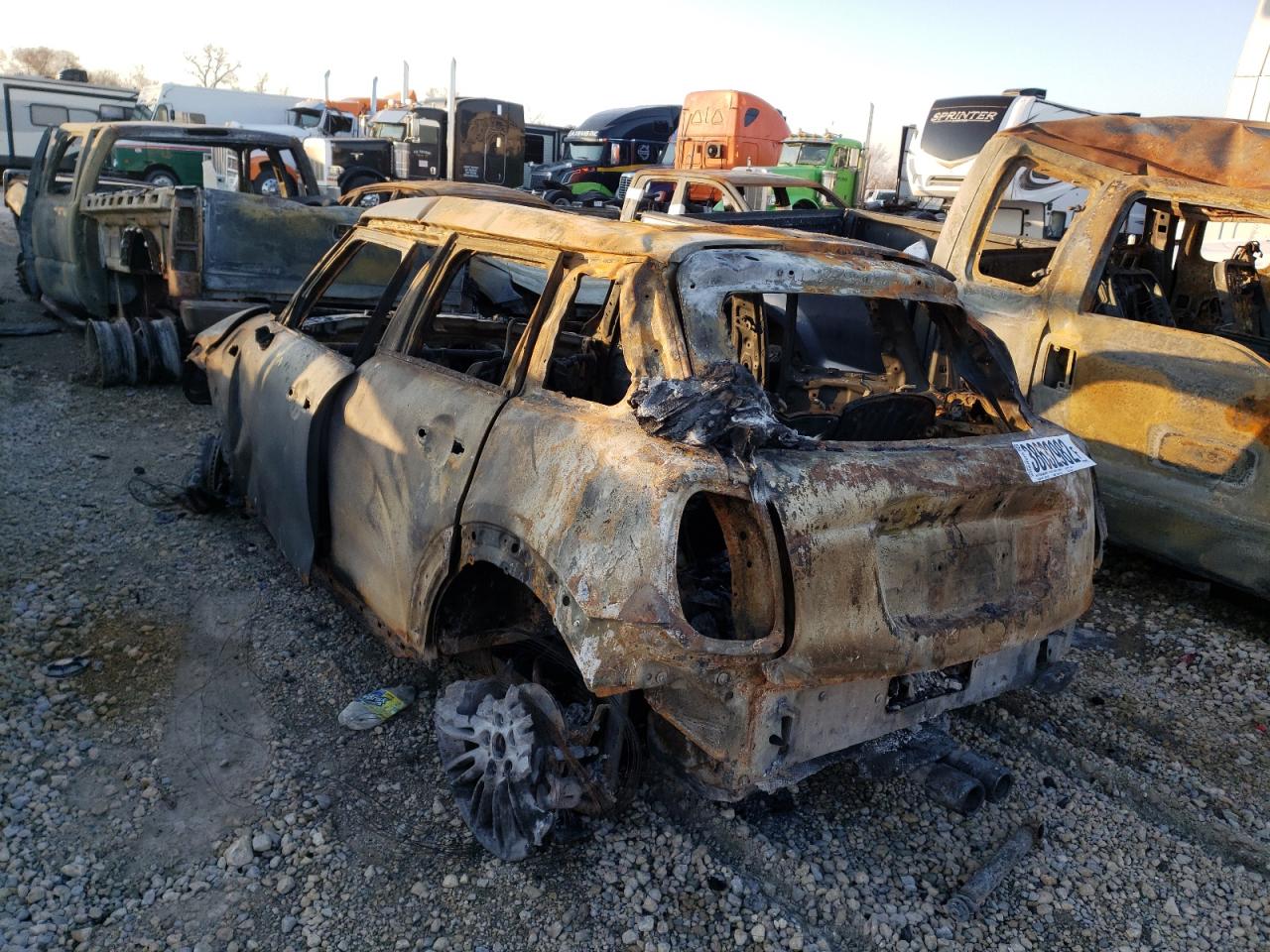 Photo 3 from auction – 2022 MINI COOPER S with VIN WMW53DK03N2R39489
