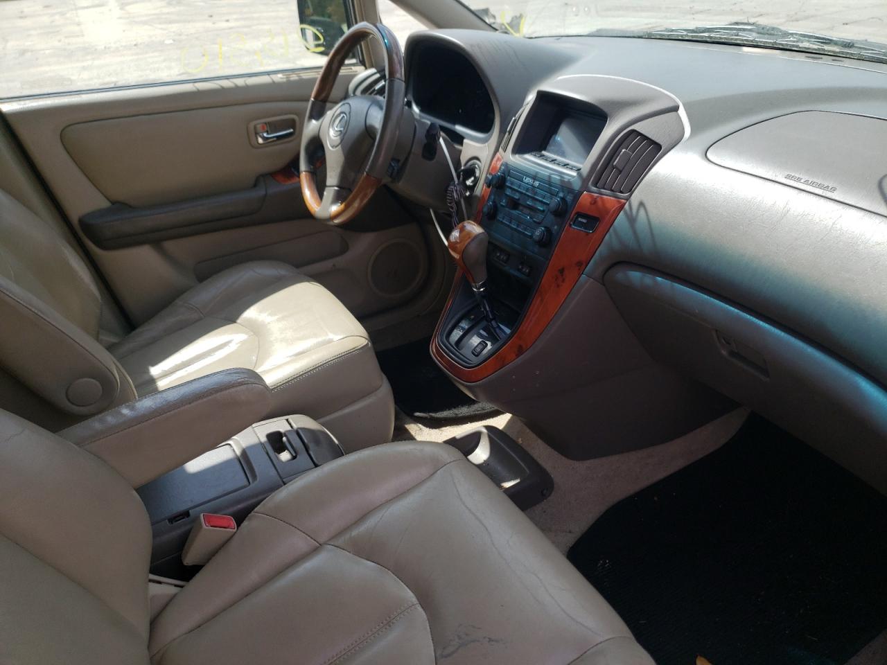Photo 5 from auction – 2001 LEXUS RX 300 with VIN JTJHF10U710217537