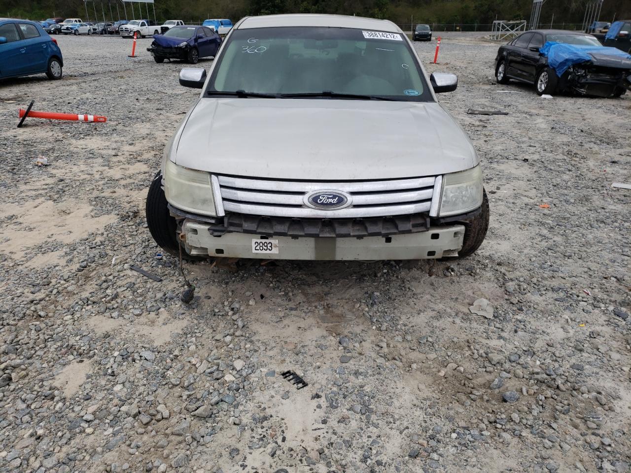 Photo 9 from auction – 2008 FORD TAURUS LIM with VIN 1FAHP25W18G117098