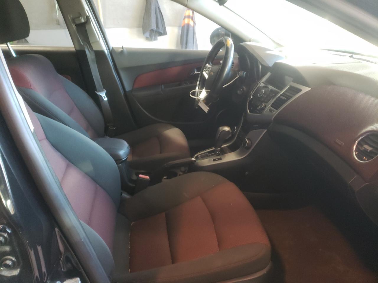Photo 5 from auction – 2012 CHEVROLET CRUZE LT with VIN 1G1PF5SC8C7236790