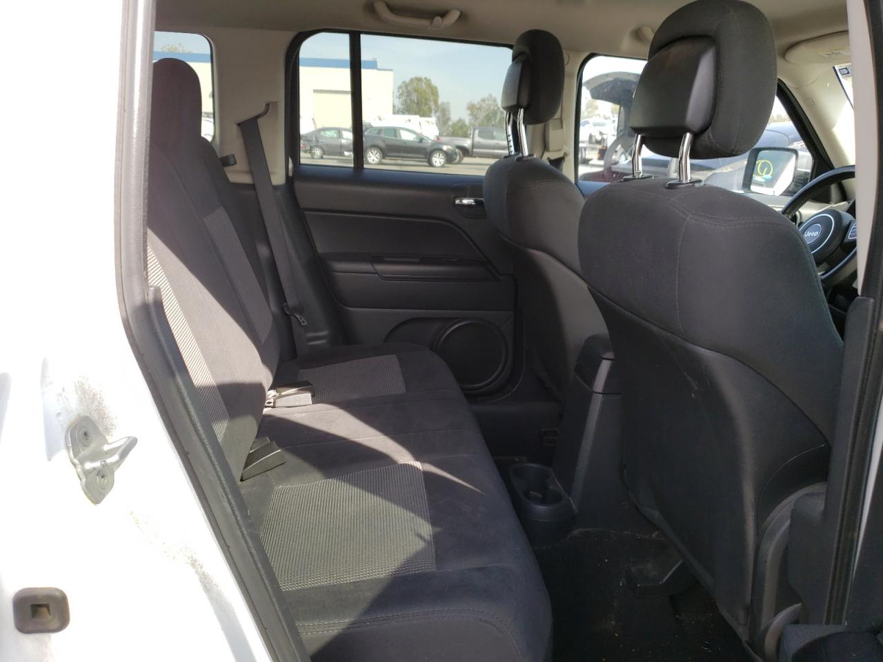 Photo 6 from auction – 2011 JEEP PATRIOT SP with VIN 1J4NF1GB2BD210364