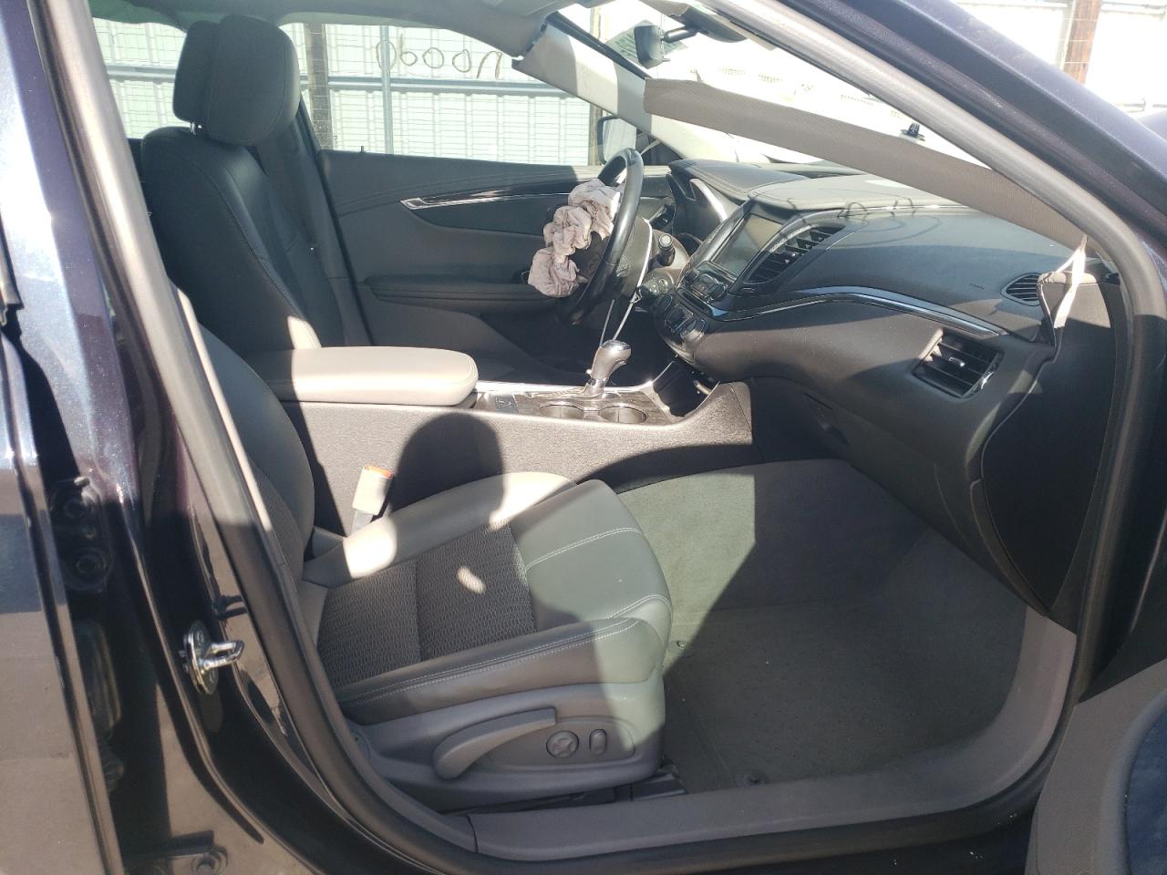 Photo 5 from auction – 2014 CHEVROLET IMPALA LT with VIN 2G1125S30E9127212