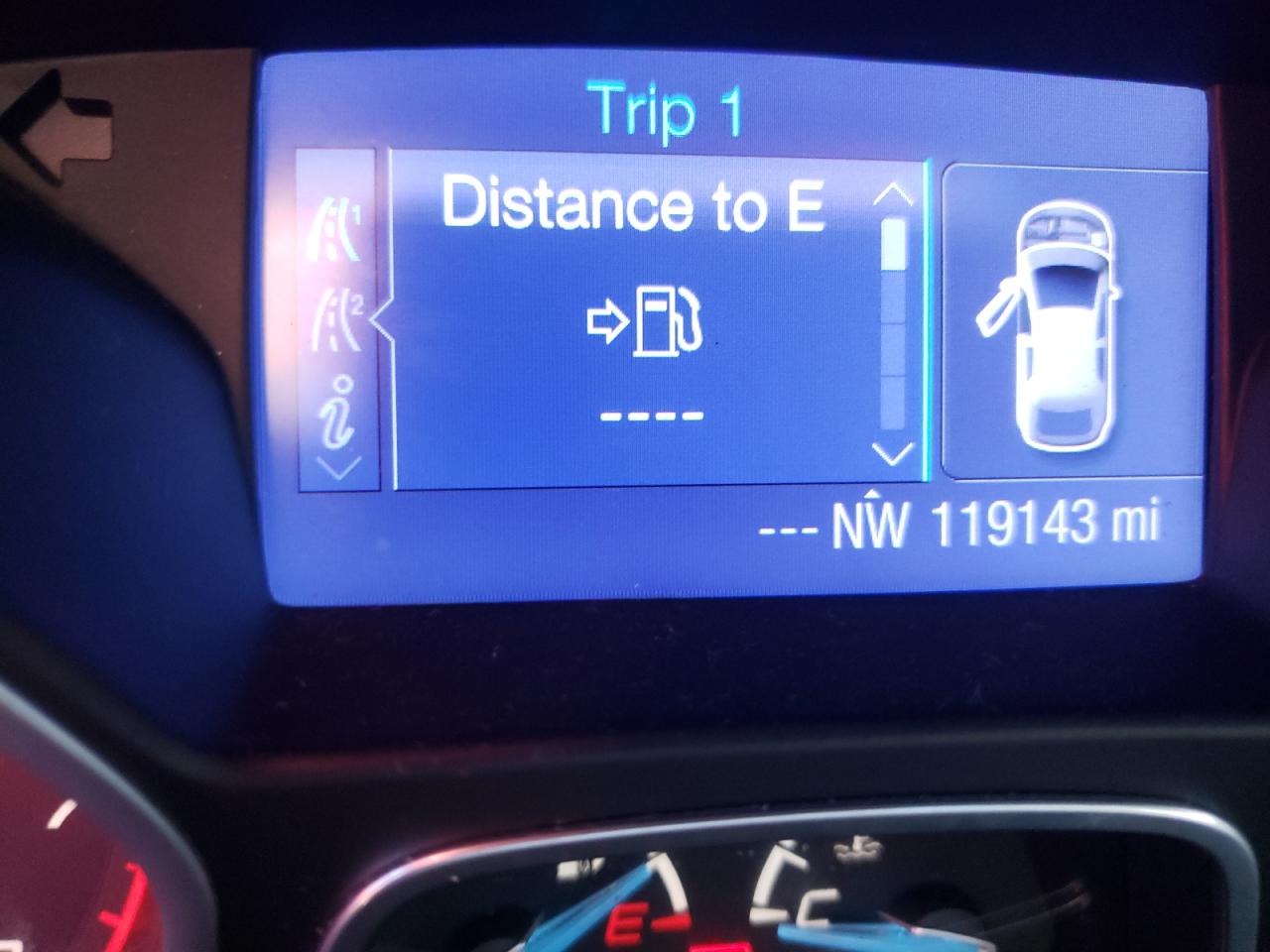 Photo 8 from auction – 2013 FORD FOCUS SE with VIN 1FADP3F21DL243009