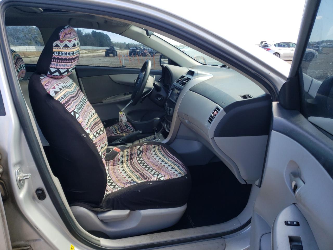 Photo 5 from auction – 2013 TOYOTA COROLLA BA with VIN 5YFBU4EE5DP127041