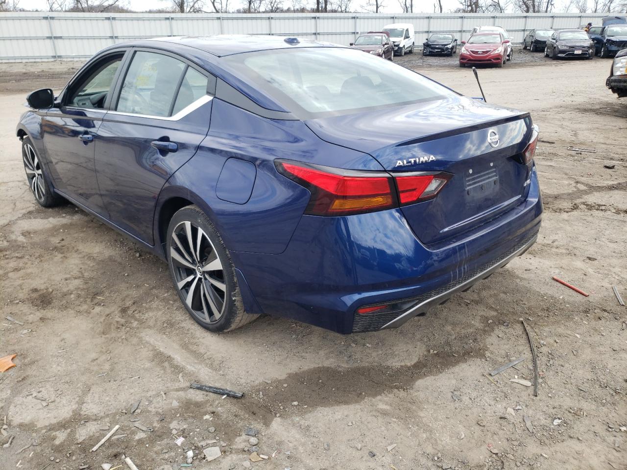 Photo 3 from auction – 2019 NISSAN ALTIMA SR with VIN 1N4BL4CW4KC202712
