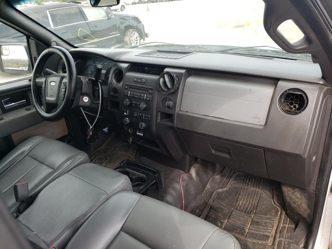 Photo 9 from auction – 2014 FORD F150 with VIN 1FTMF1CM9EKD95134