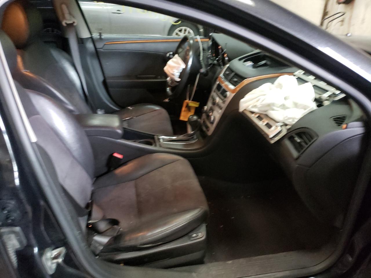 Photo 5 from auction – 2012 CHEVROLET MALIBU 2LT with VIN 1G1ZD5E09CF202637