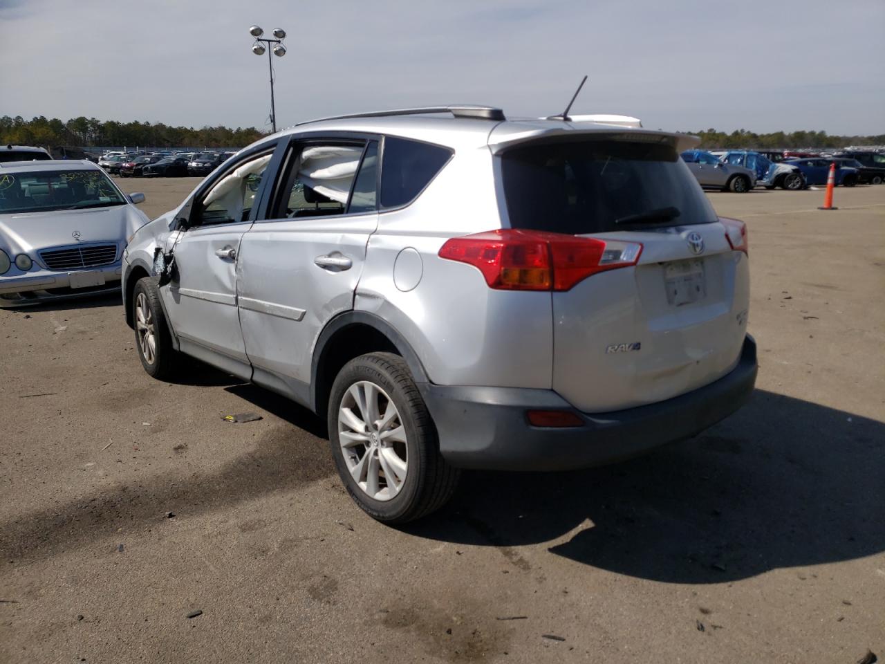 صورة رقم 3 من المزاد - 2013 TOYOTA RAV4 LIMIT مع VIN 2T3DFREV0DW110508
