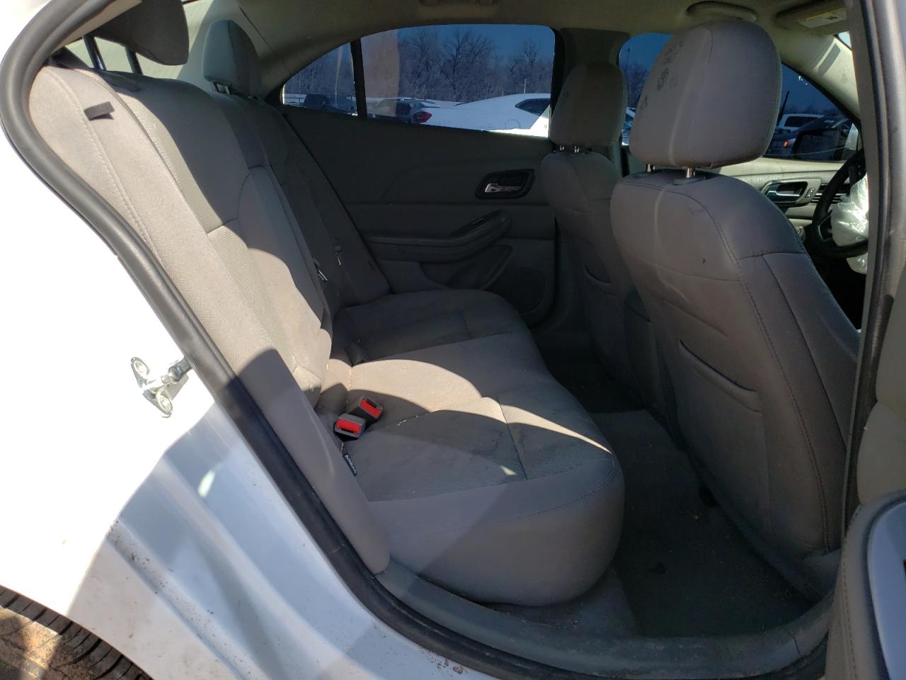 Photo 6 from auction – 2015 CHEVROLET MALIBU LS with VIN 1G11A5SL7FF278690